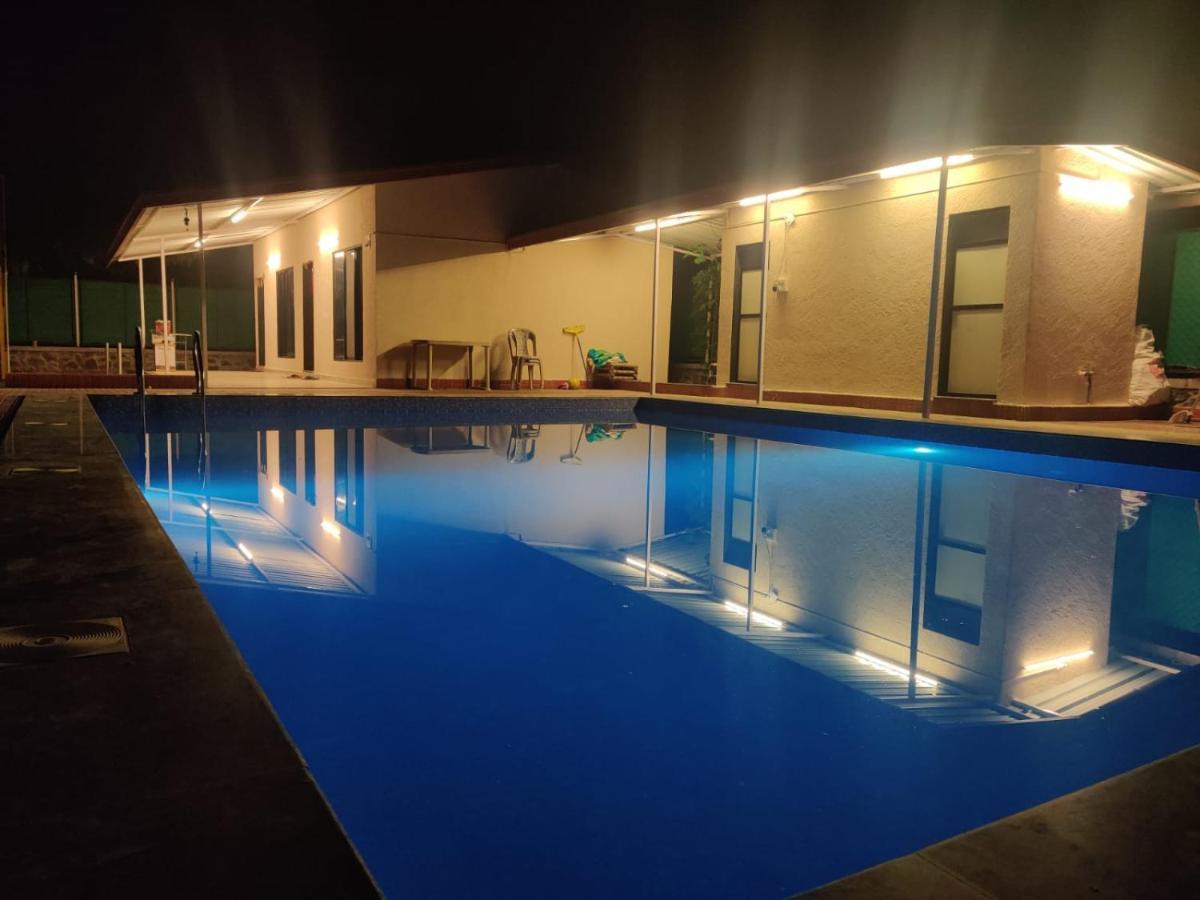 Twinkle Villa 4Bhk カルジャット エクステリア 写真